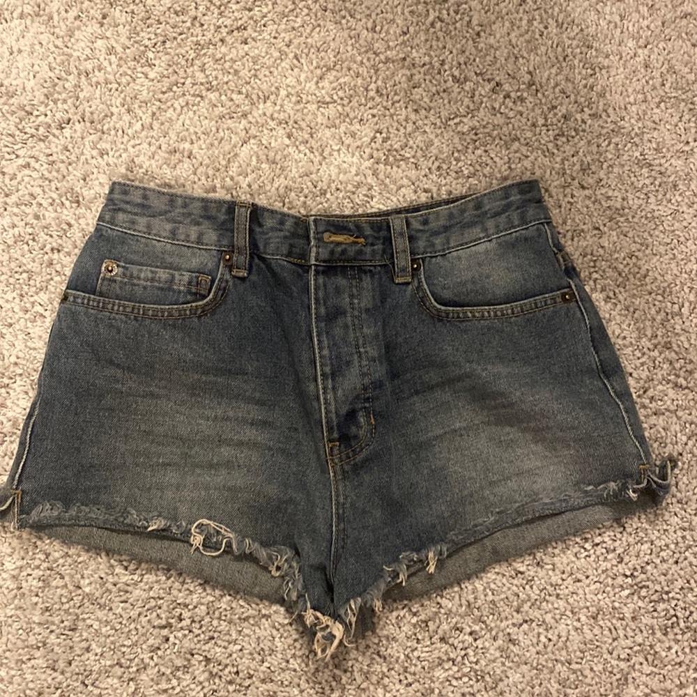 Jean shorts size 26 high waisted medium blue